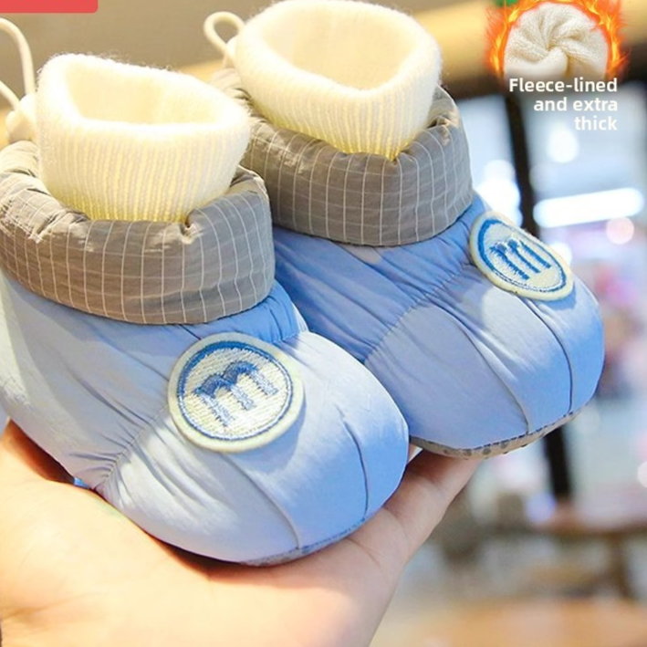 Chaussures pour bébé à semelle souple et doublure polaire