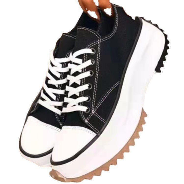 Chaussures en toile basses à semelle épaisse