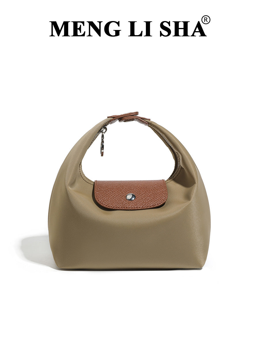 Sac bandoulière en nylon avec fermeture magnétique