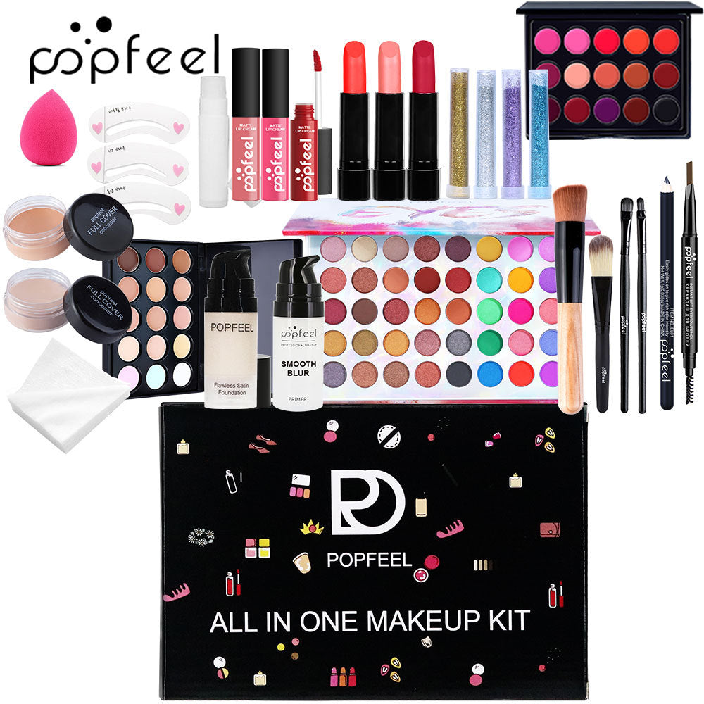 ensemble de cosmetiques de maquillage