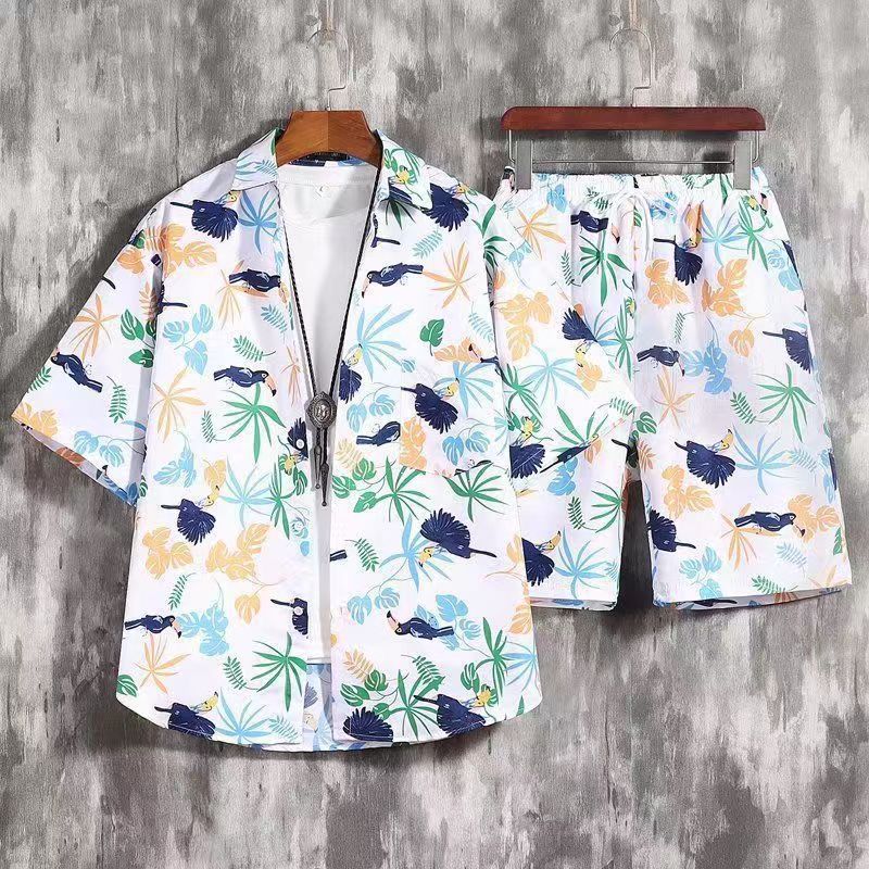 Habit :Ensemble chemise et short à fleurs hawaïennes