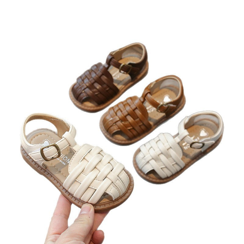 Sandales à brides tricotées pour enfants