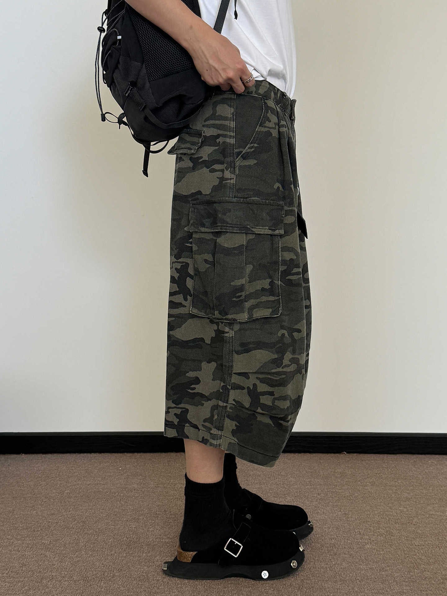 Pantalon court ample camouflage rétro américain