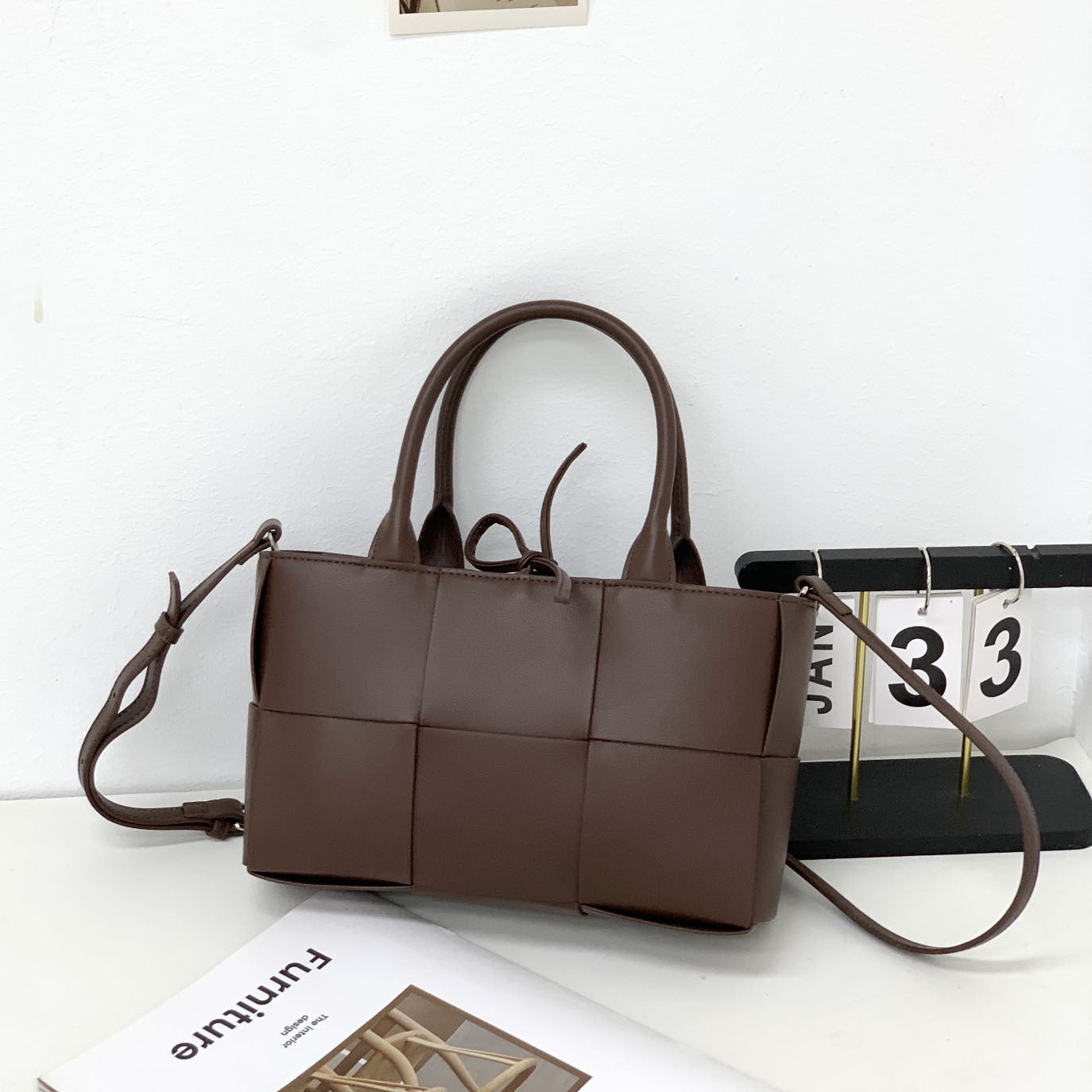 Sac fourre-tout tissé en cuir véritable