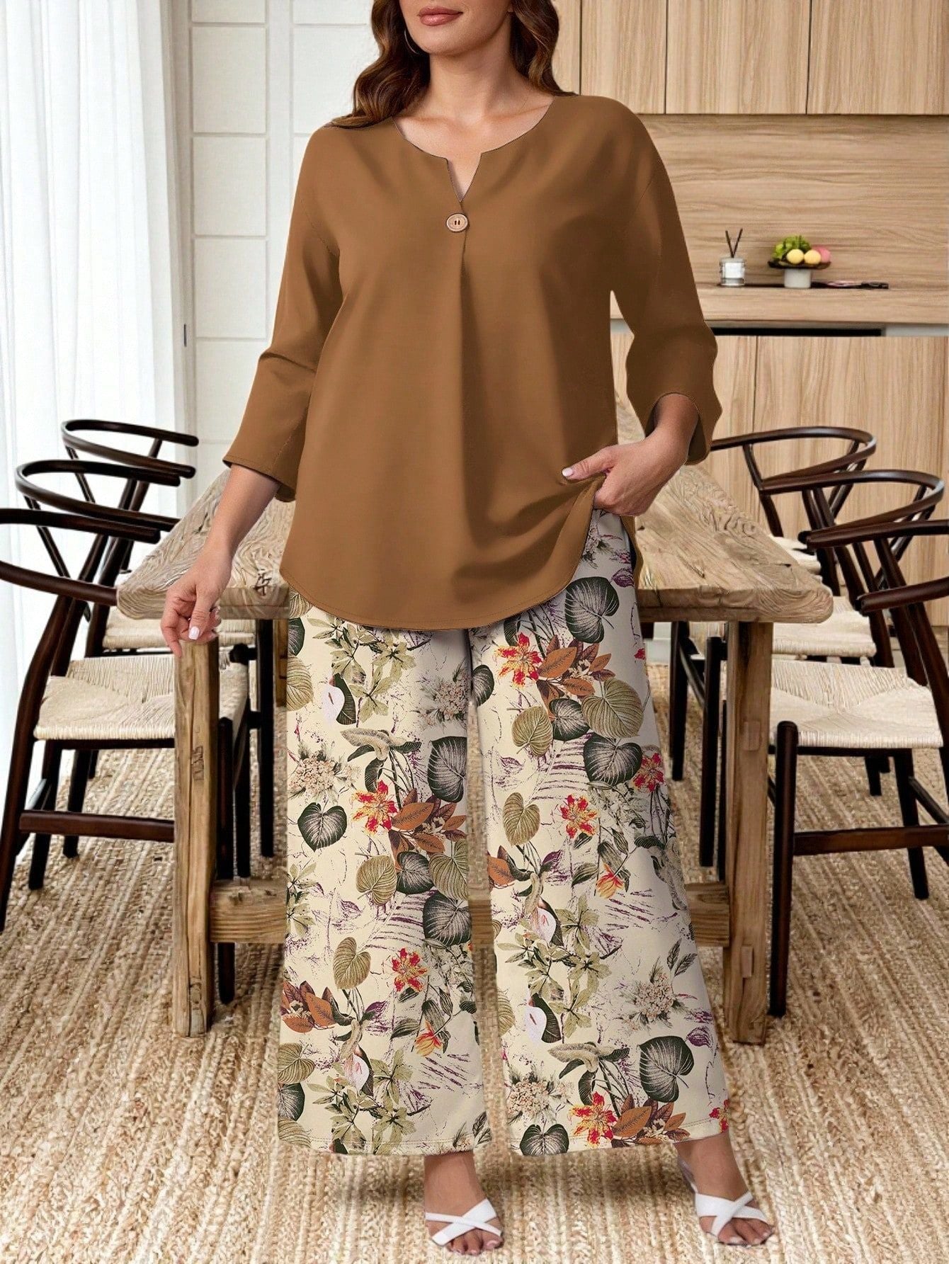 Ensemble chemise et pantalon à imprimé floral