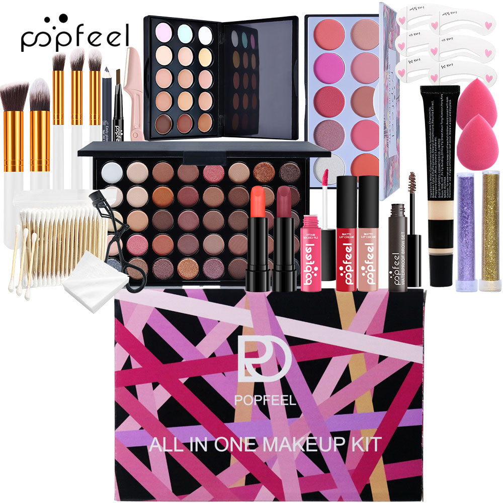 ensemble de cosmetiques de maquillage