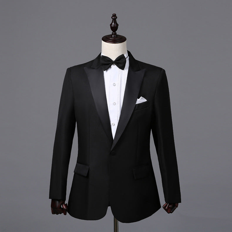 Costume de performance pour hommes avec nœud papillon