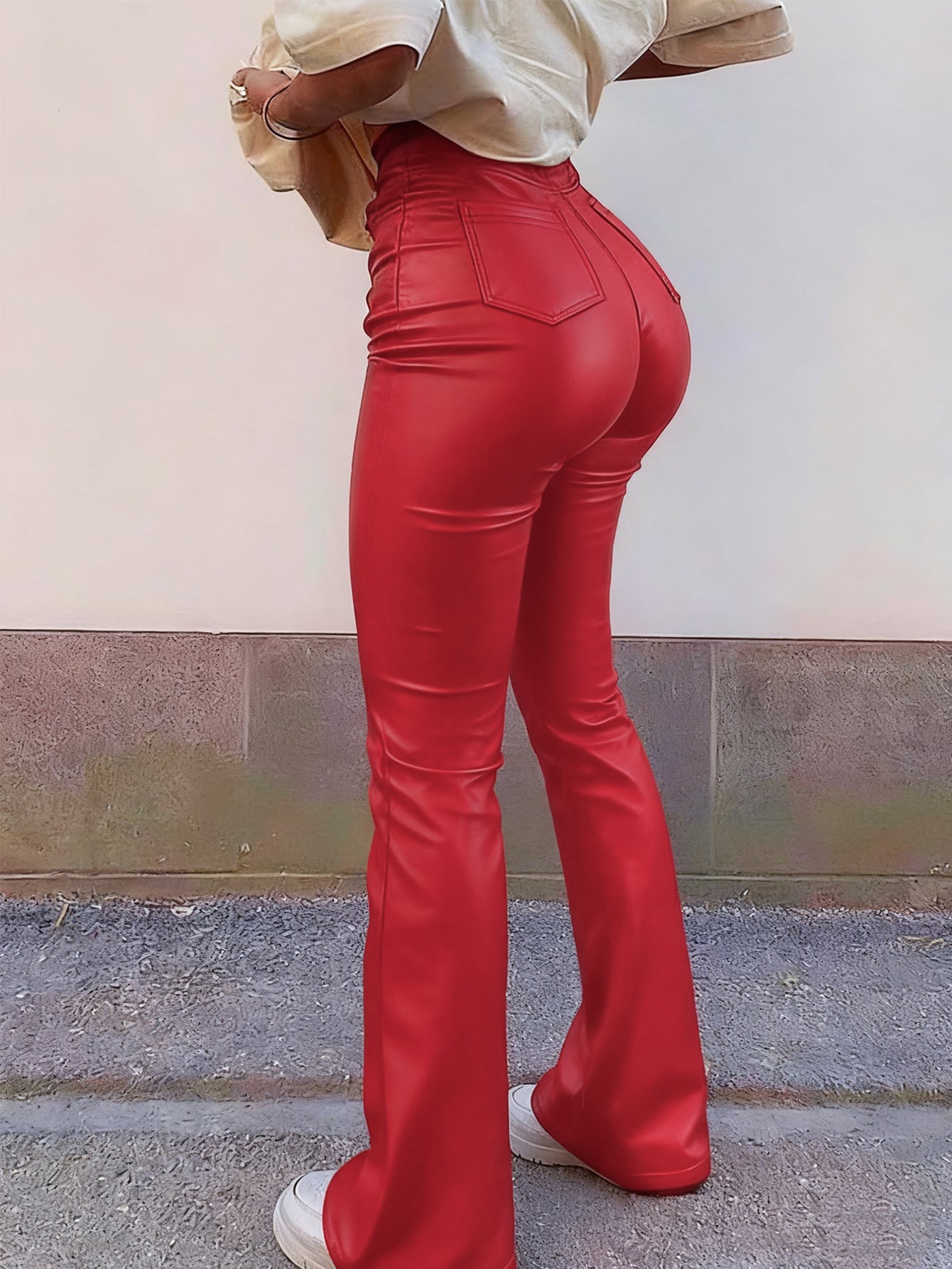 Pantalon en cuir taille haute