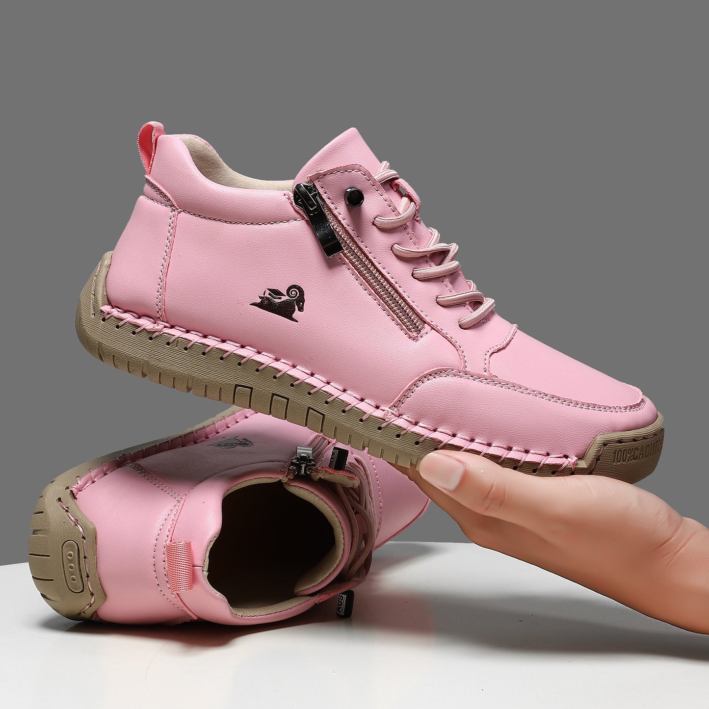 Chaussures plates à semelle souple cousues main