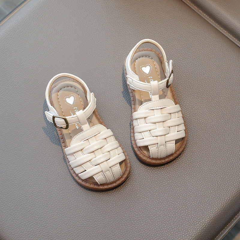 Sandales à brides tricotées pour enfants