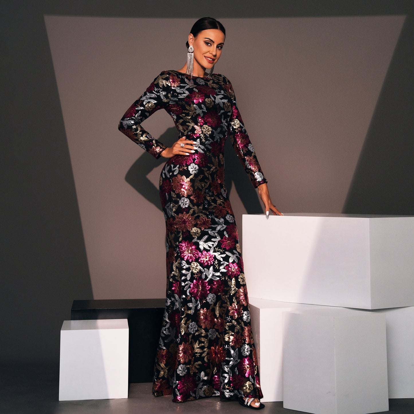 Robe de soirée élégante à manches longues en sequins