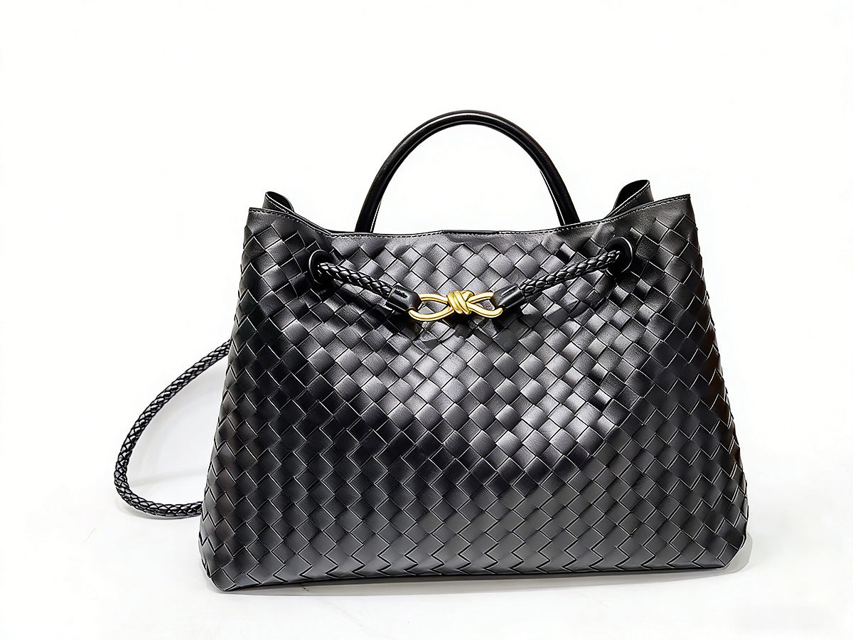 Sac fourre-tout tissé avec boucle en corde métallique