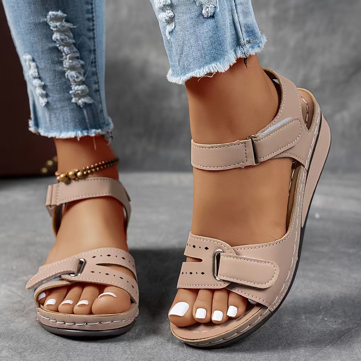 Chaussures :Sandales à scratch style romain pour femmes