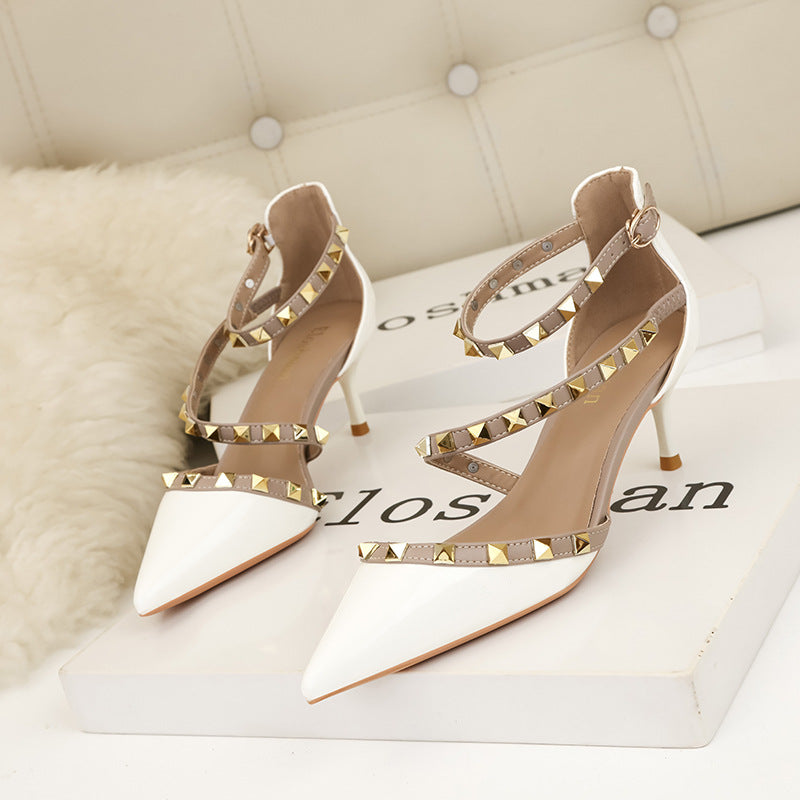 Chaussures :Sandales à talon fin pour femmes