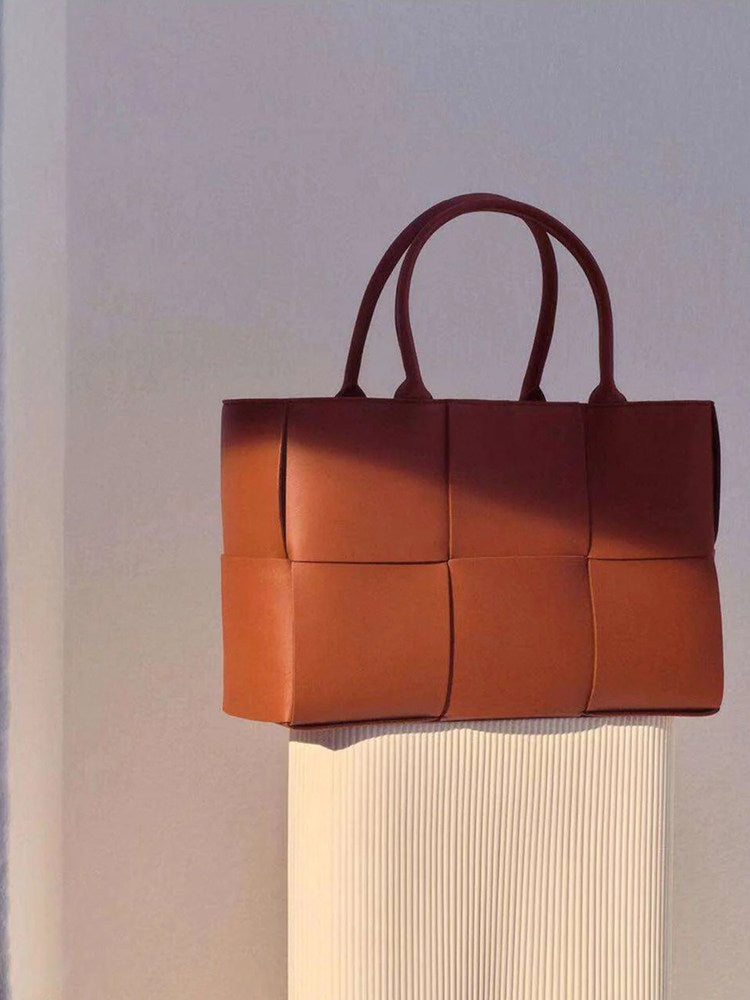 Sac fourre-tout tissé en cuir véritable