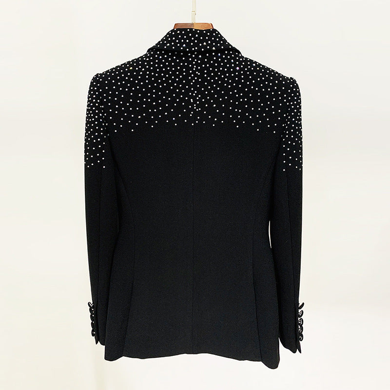 Ensemble blazer et jupe ajusté à strass