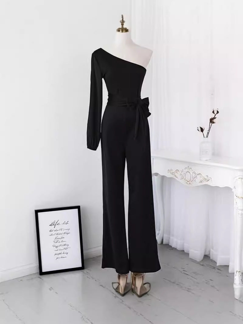 Combinaison élégante à une épaule et taille haute