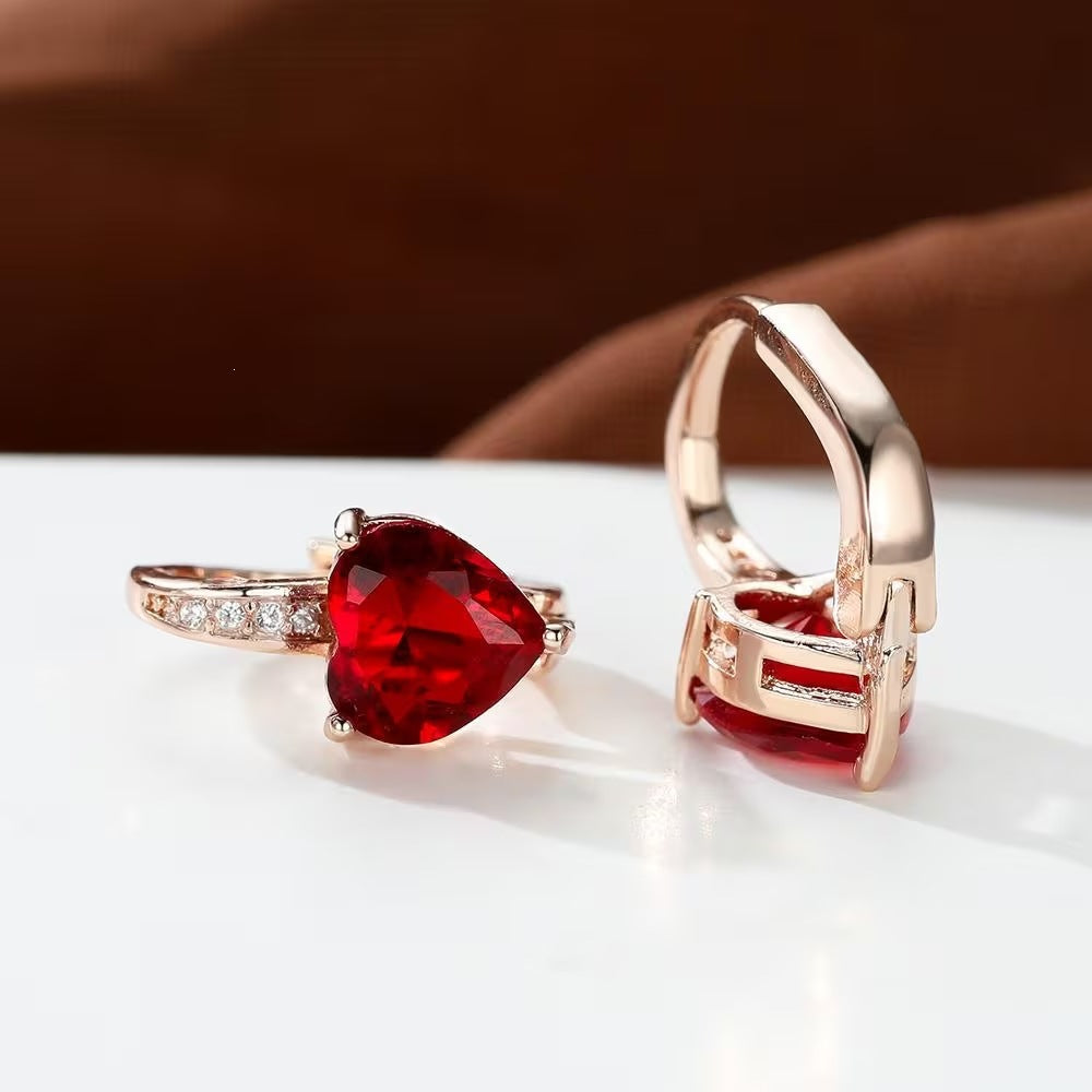 Boucles d'oreilles pour femme en cuivre ornées de zircons en forme de cœur