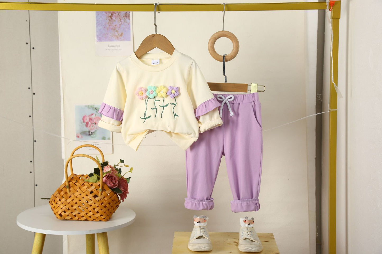 Pull à manches longues avec pantalon à motif floral