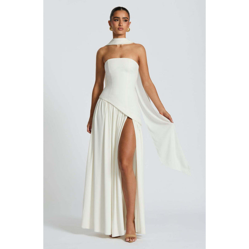 Robe longue pour femmes avec fente et bustier tube