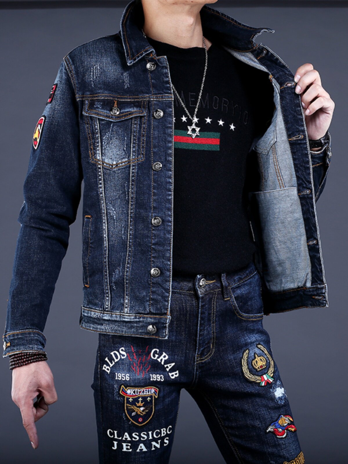 Veste et pantalon en jean brodés pour hommes