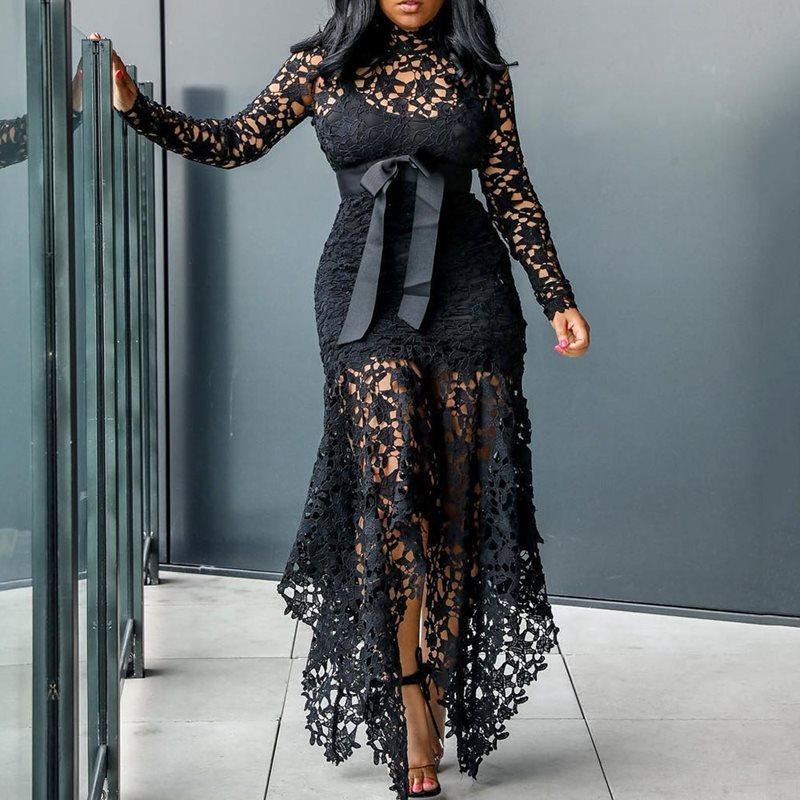 Robe à manches longues en dentelle ajourée