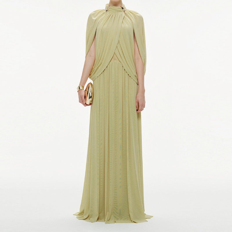 Robe longue en chiffon plissée élégante