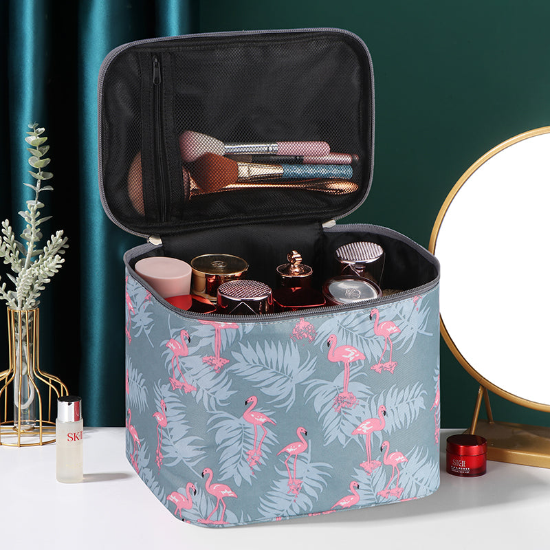 Nouvellement amélioré sac cosmétique extra-large portable 2021 nouveau produit de soins de la peau sac de cosmétiques voyage sac en tissu imperméable renforcé pour femmes