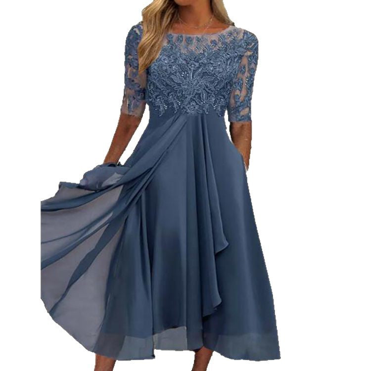 Robe élégante en dentelle en chiffon ajourée cousue