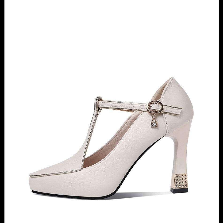 Chaussures à talons hauts pour femmes avec bout pointu et bride à boucle