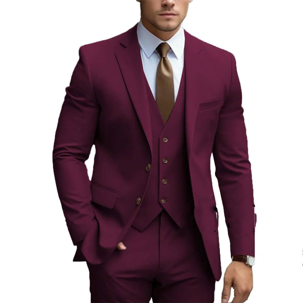 Costume trois pièces pour hommes coupe ajustée
