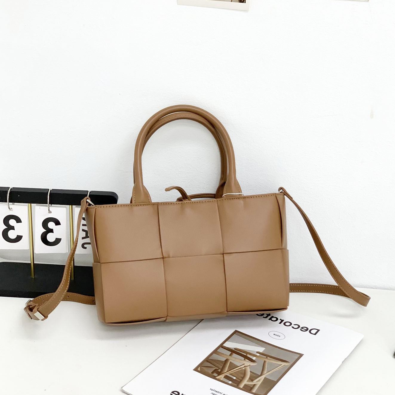 Sac fourre-tout tissé en cuir véritable