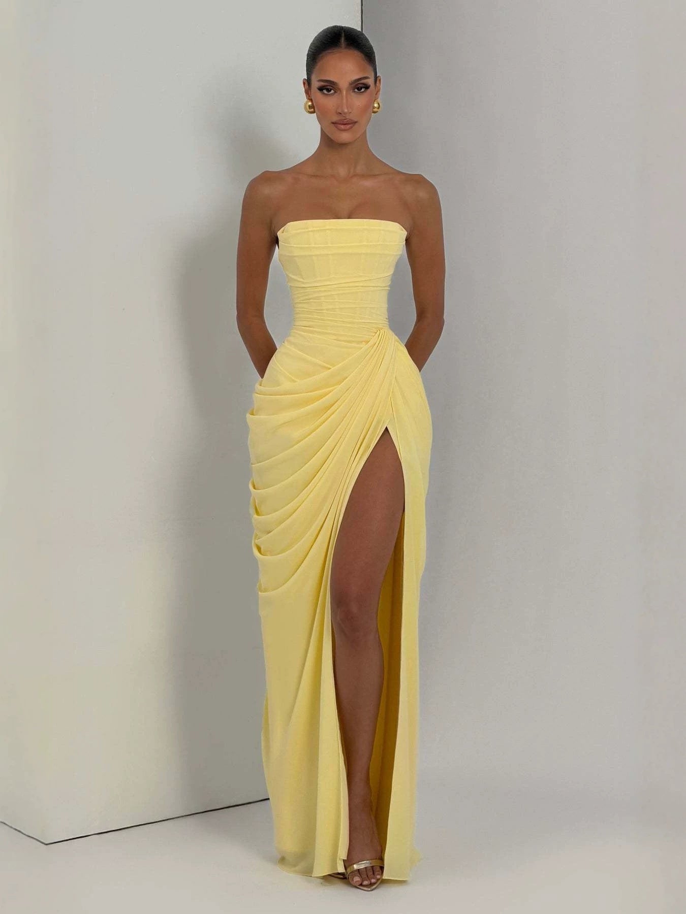 Robe Dos Nu en Dentelle Style Français