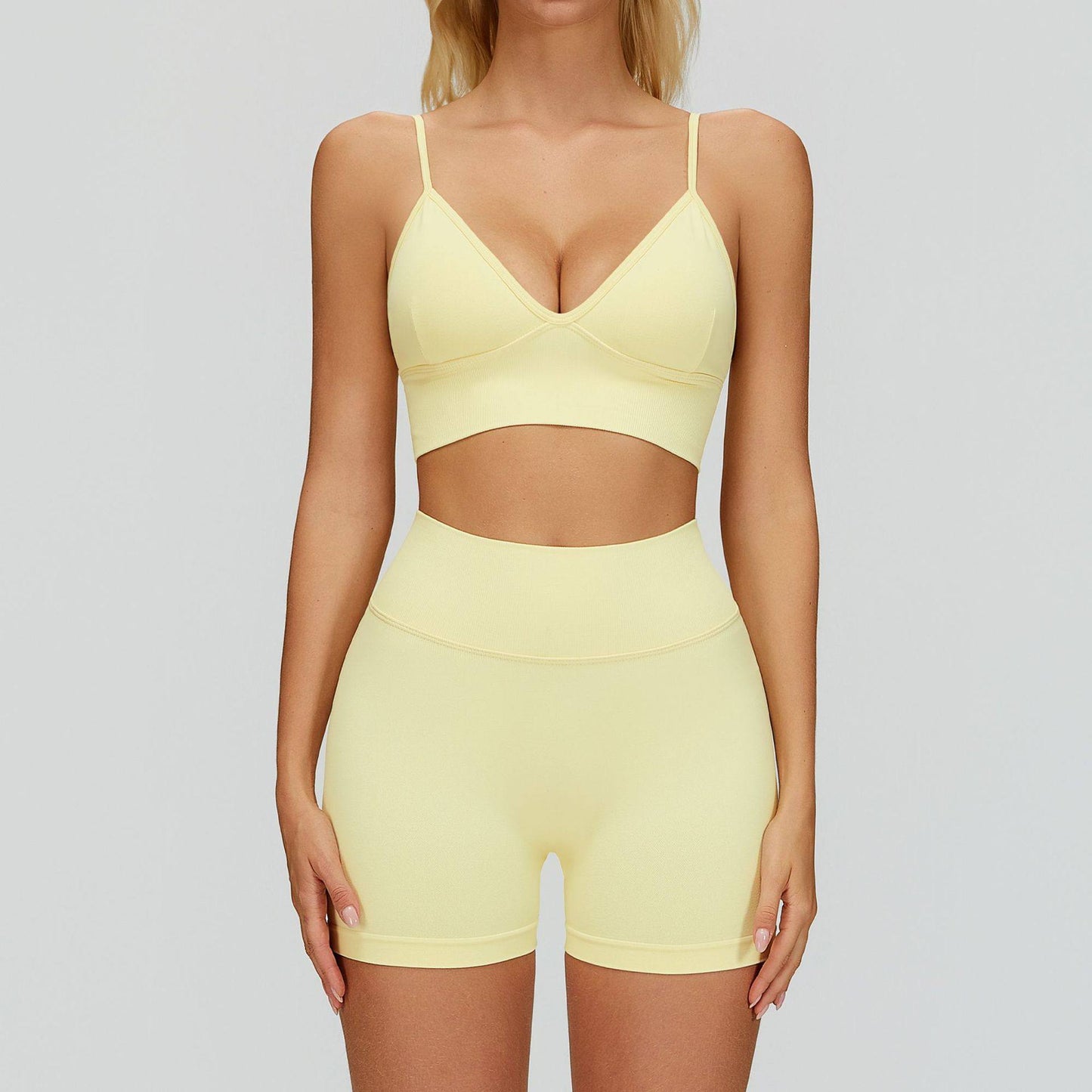 Ensemble de sport pour femmes