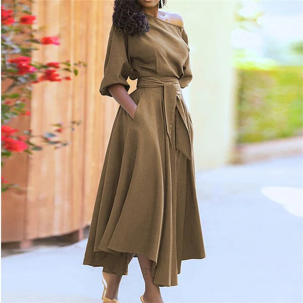 Robe unie asymétrique