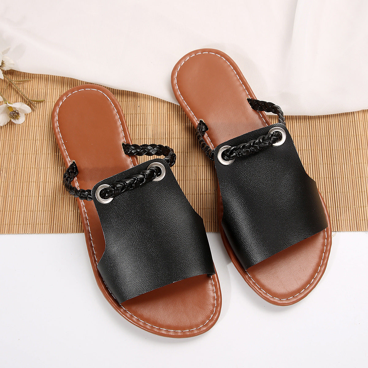 Sandales d'été simples pour femmes, tissées et de couleur unie