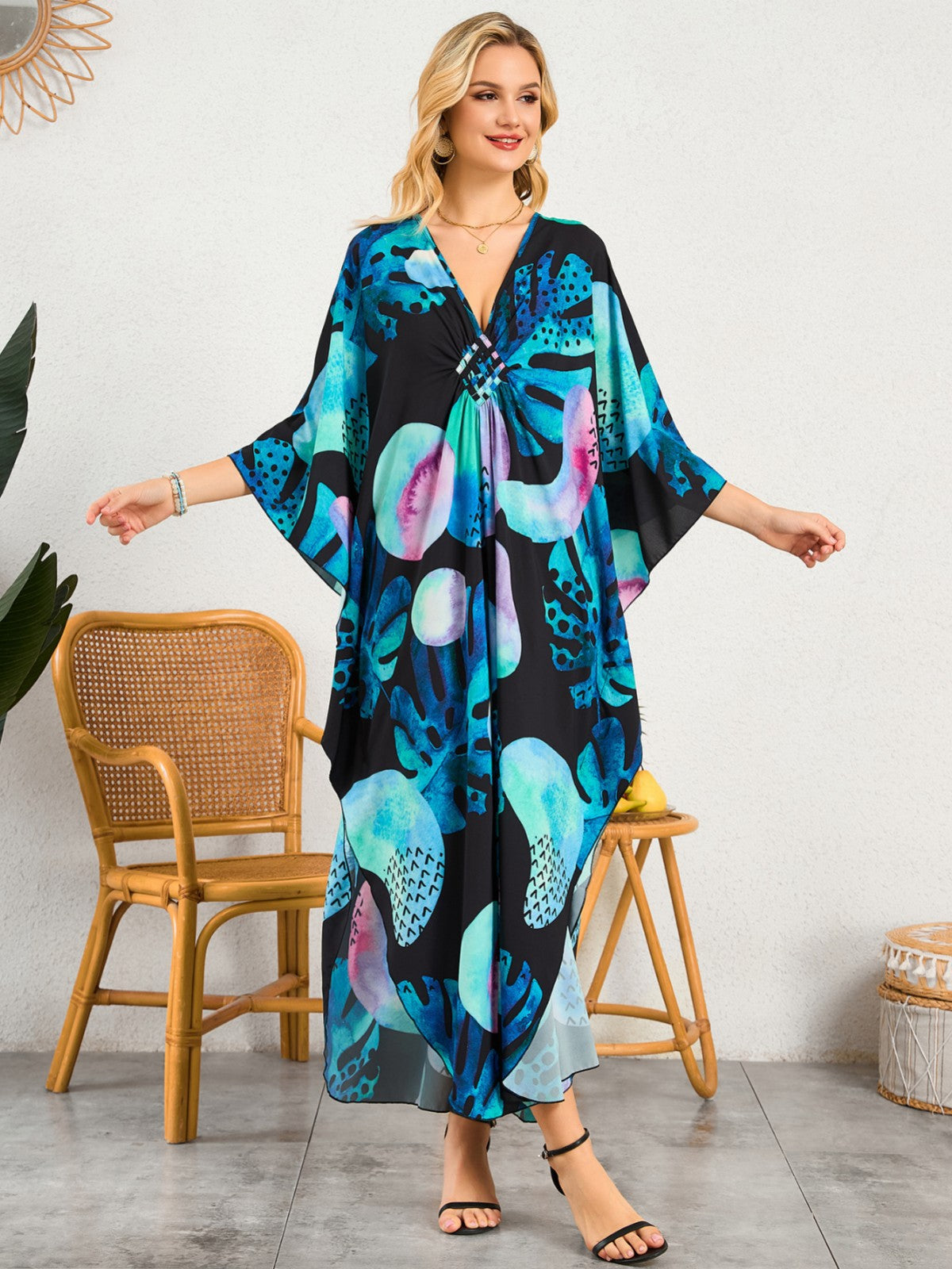 Robe de plage à encolure en V tissée