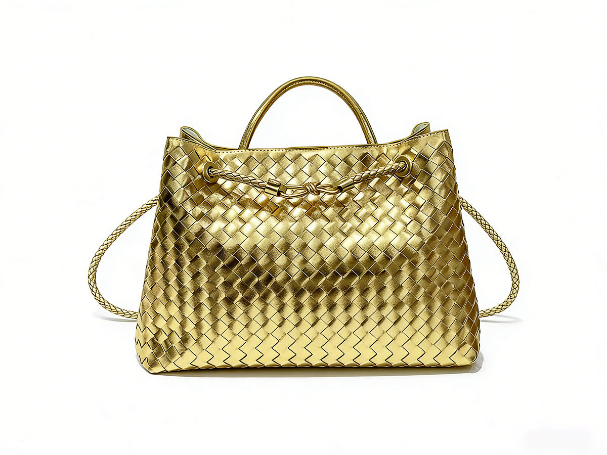 Sac fourre-tout tissé avec boucle en corde métallique