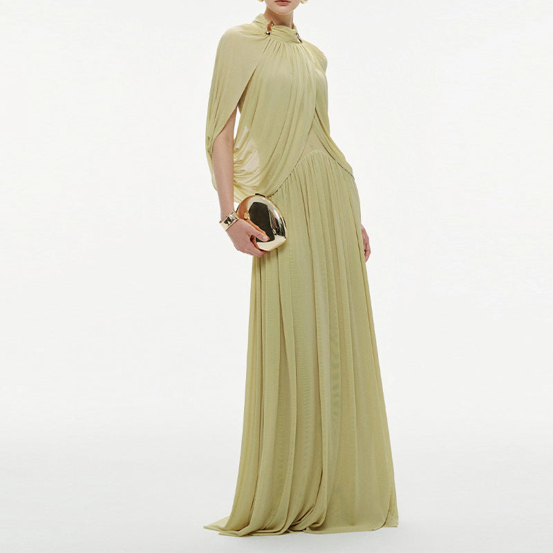 Robe longue en chiffon plissée élégante