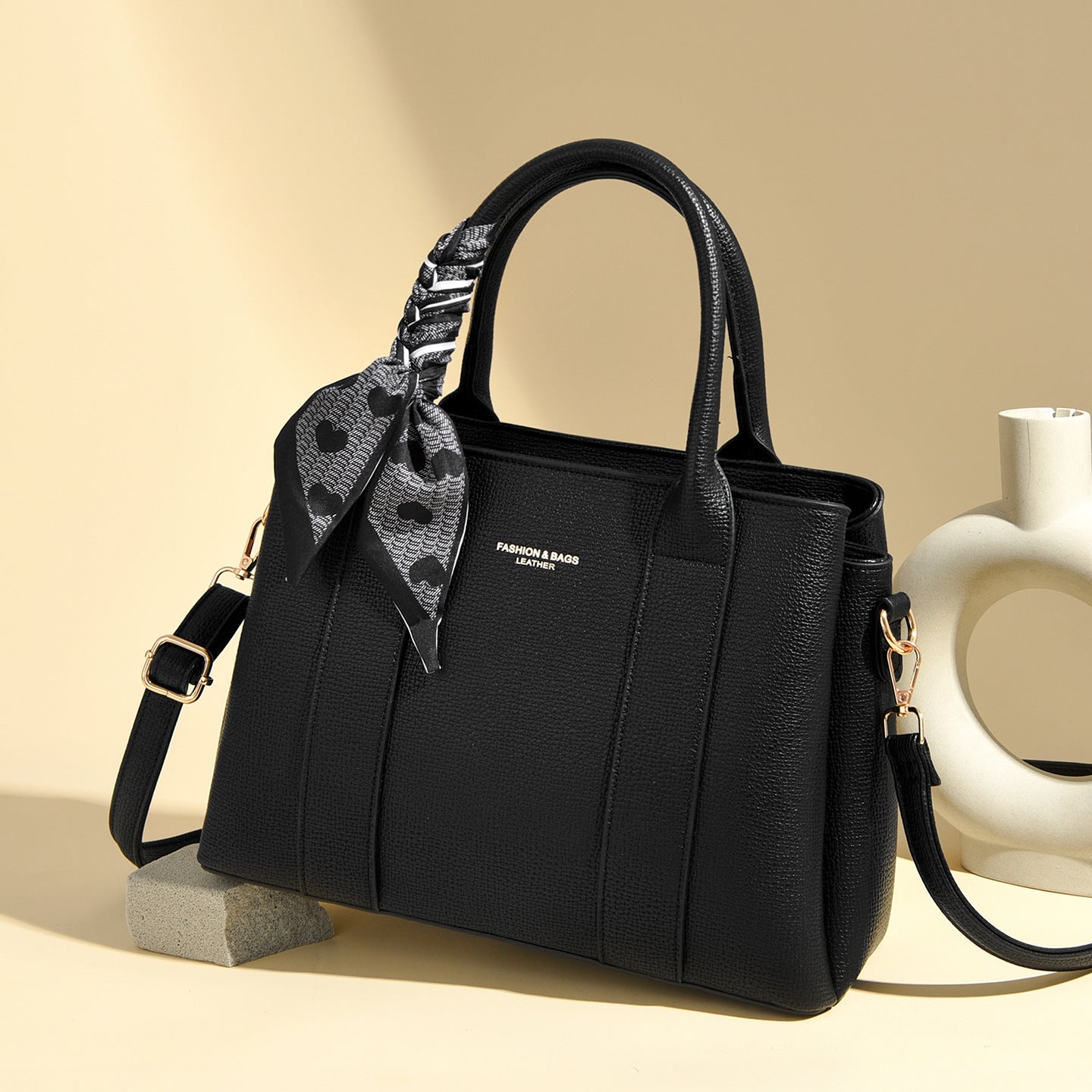 Sac bandoulière minimaliste à une seule bretelle