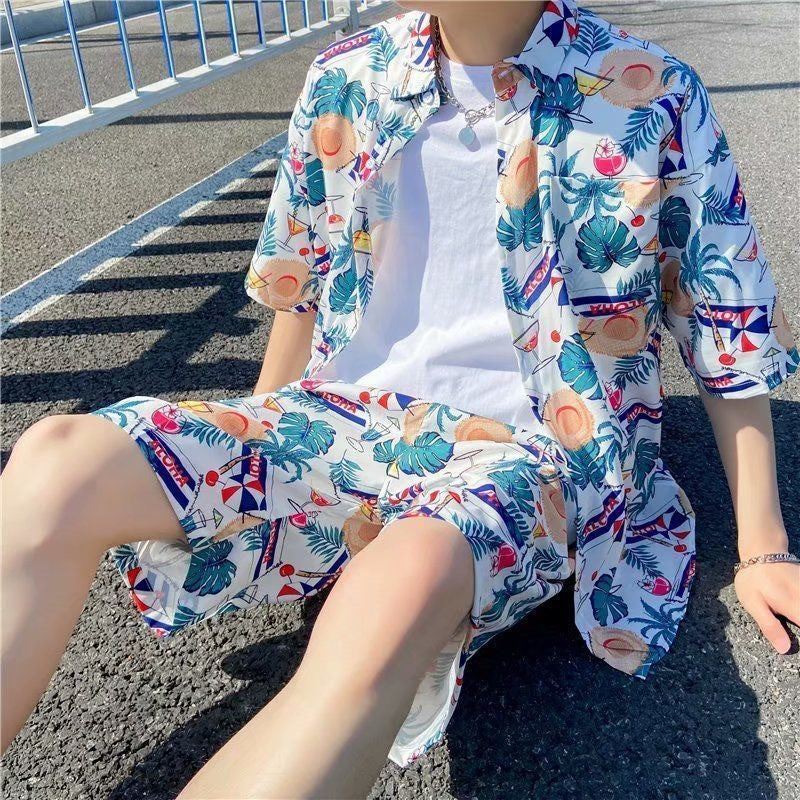 Habit :Ensemble chemise et short à fleurs hawaïennes