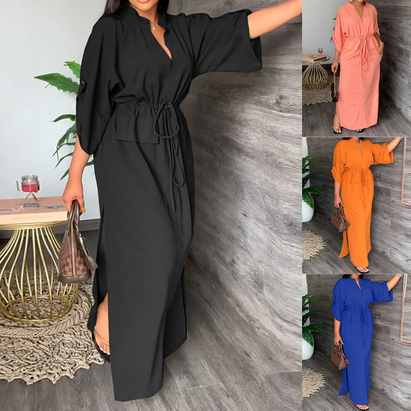 Robe longue élégante avec liens et manches chauve-souris