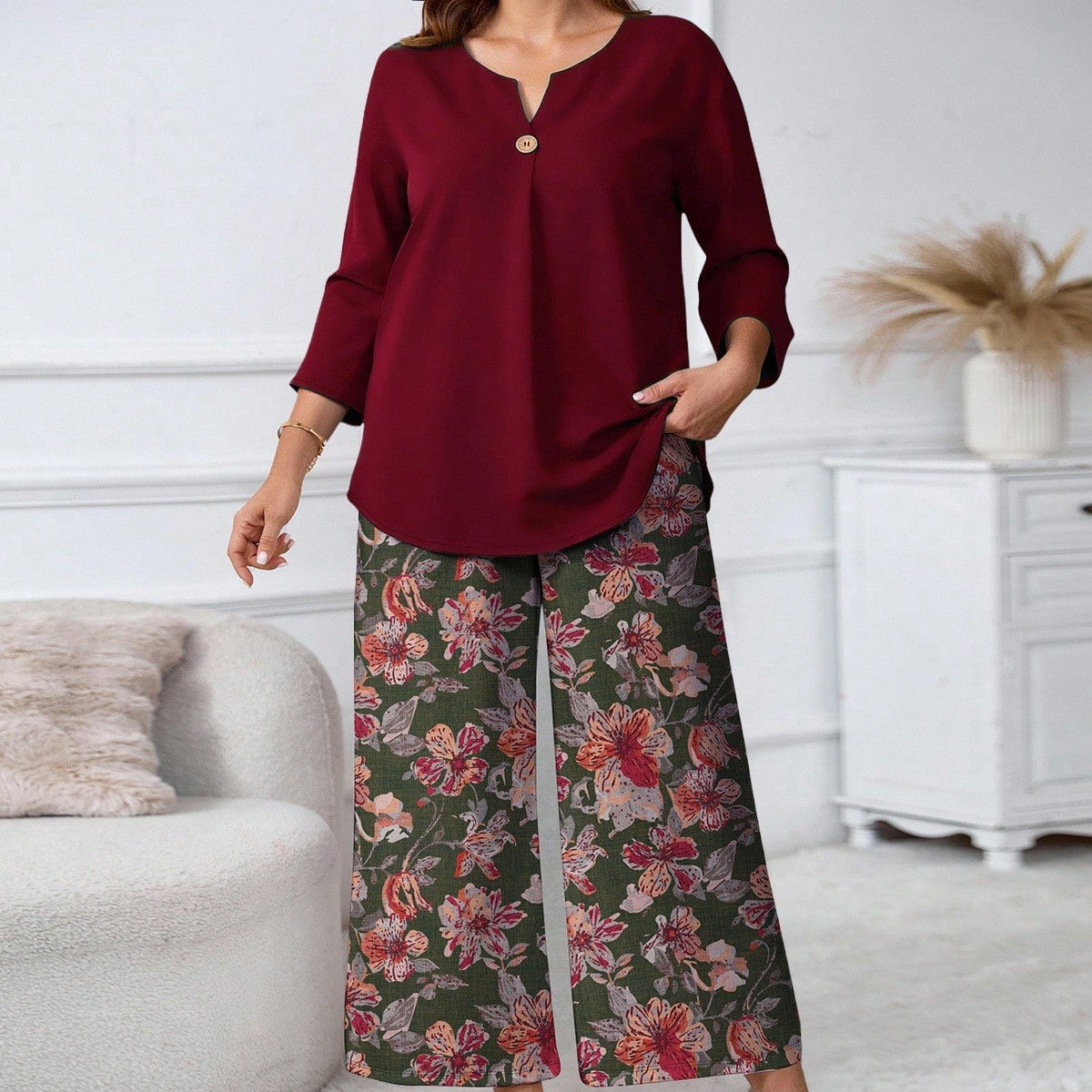 Ensemble chemise et pantalon à imprimé floral