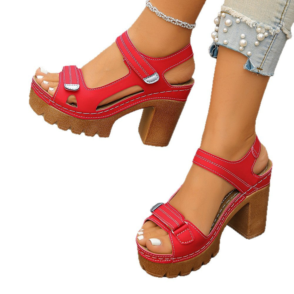 Chaussures :Sandales Compensées pour Femmes