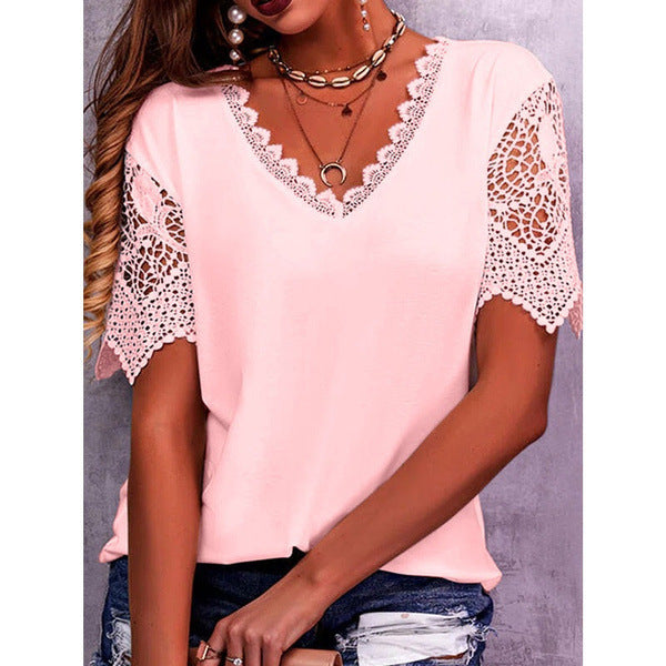 T-shirt pour femmes à col en V avec bordure en dentelle et manches courtes