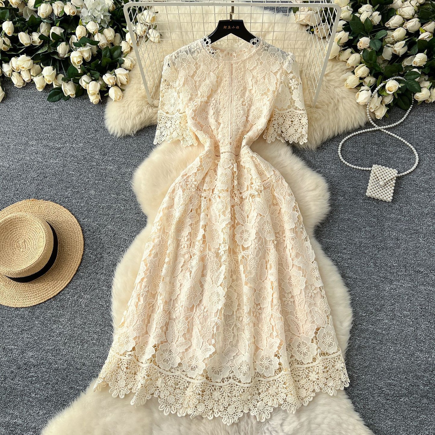 Robe à manches courtes
