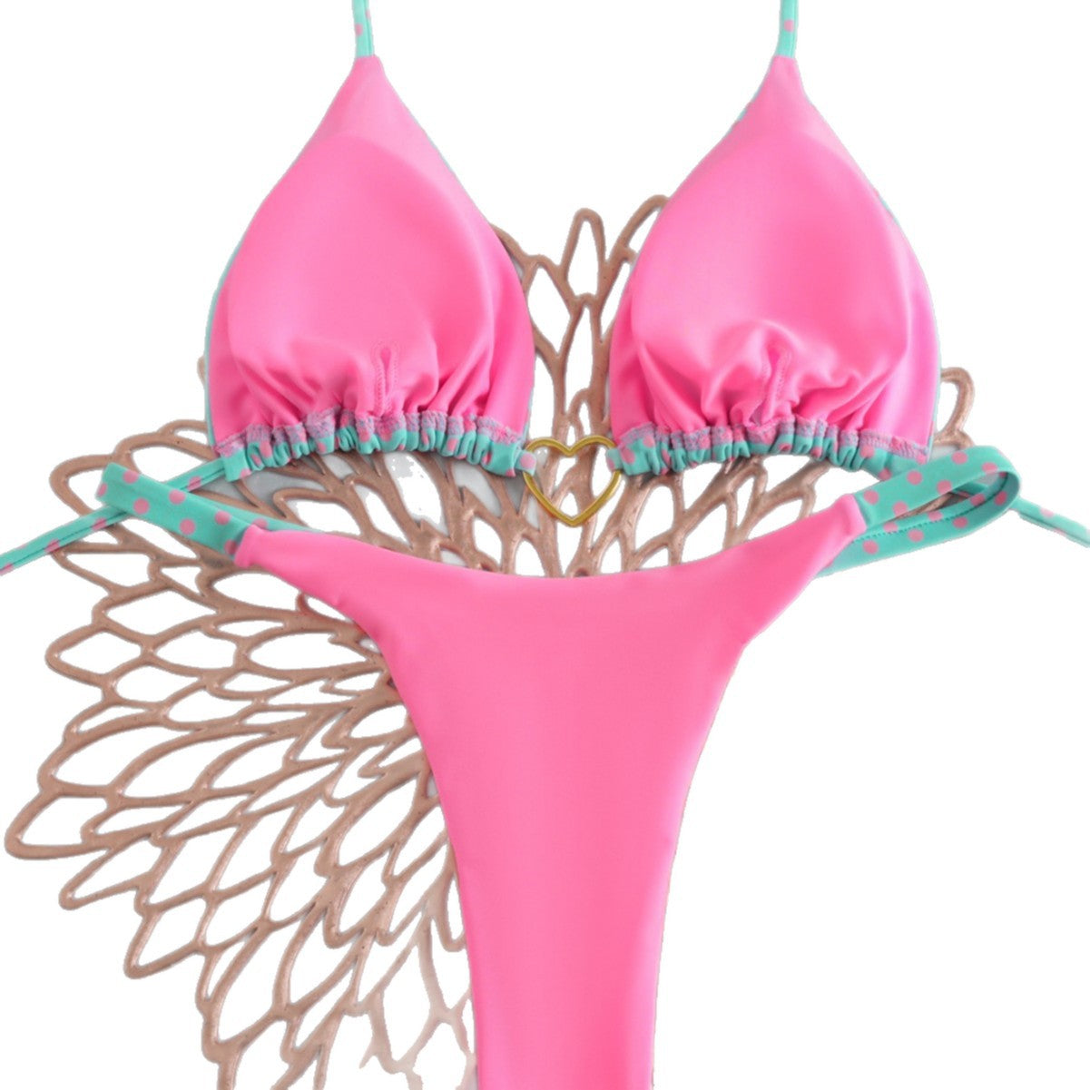 Bikini à lacets en forme de cœur