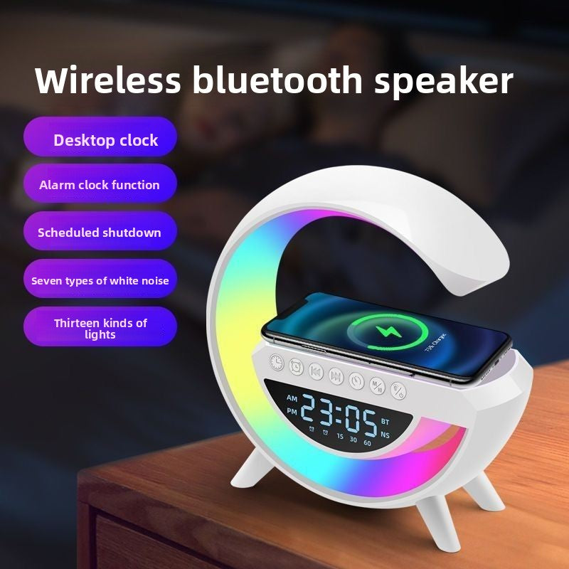 Lampe multifonctionnelle avec haut-parleur Bluetooth et chargeur sans fil