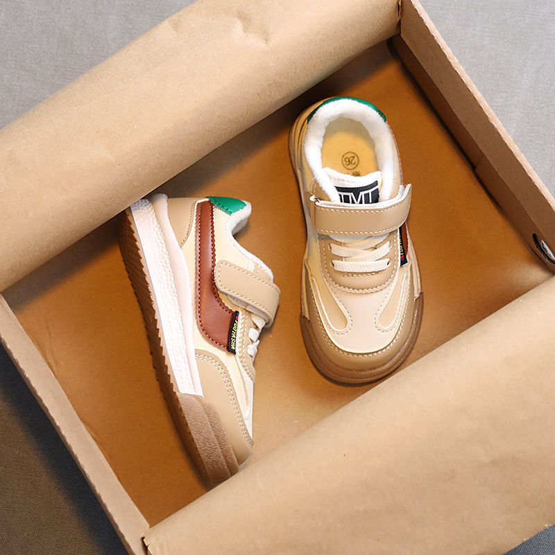 Chaussures décontractées en cuir Dexun pour garçons de petite et moyenne taille