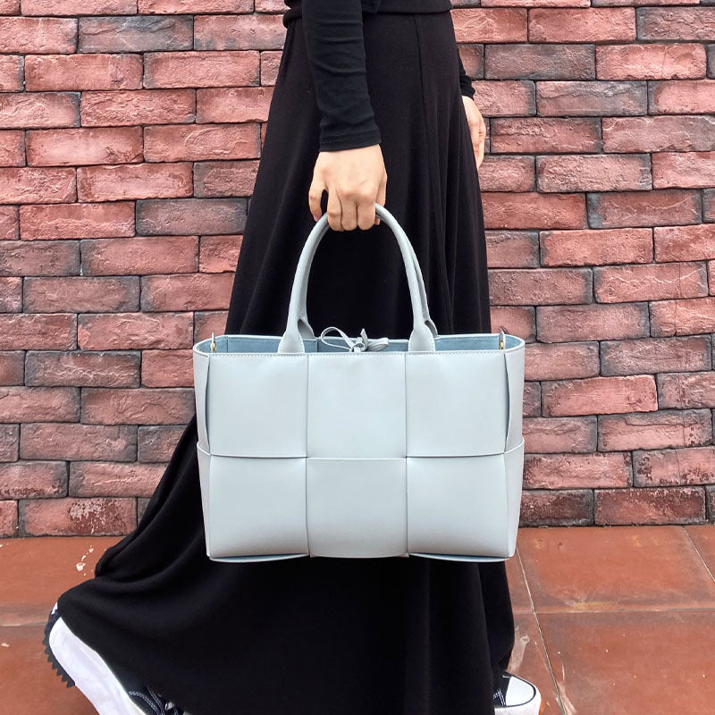 Sac fourre-tout tissé en cuir véritable